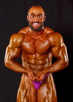 Yannick Schott